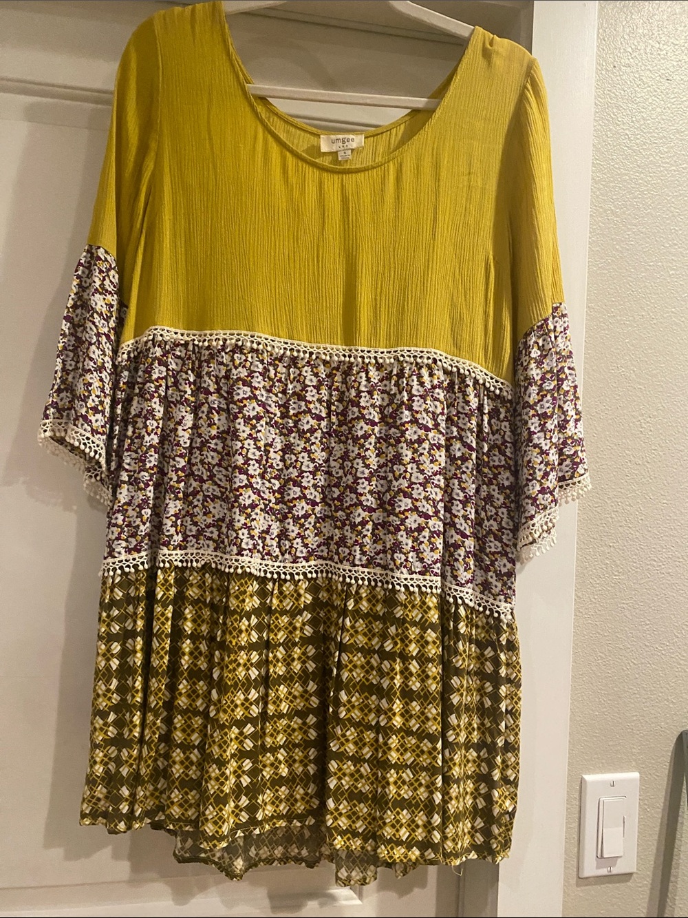 Umgee Mustard Tiered Midi Dress with Floral & Plaid Panels EUC Sz SM